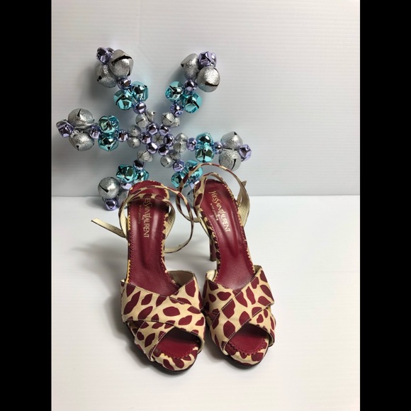 Yves Saint Laurent Shoes - Yves saint laurent strappy shoes 👄